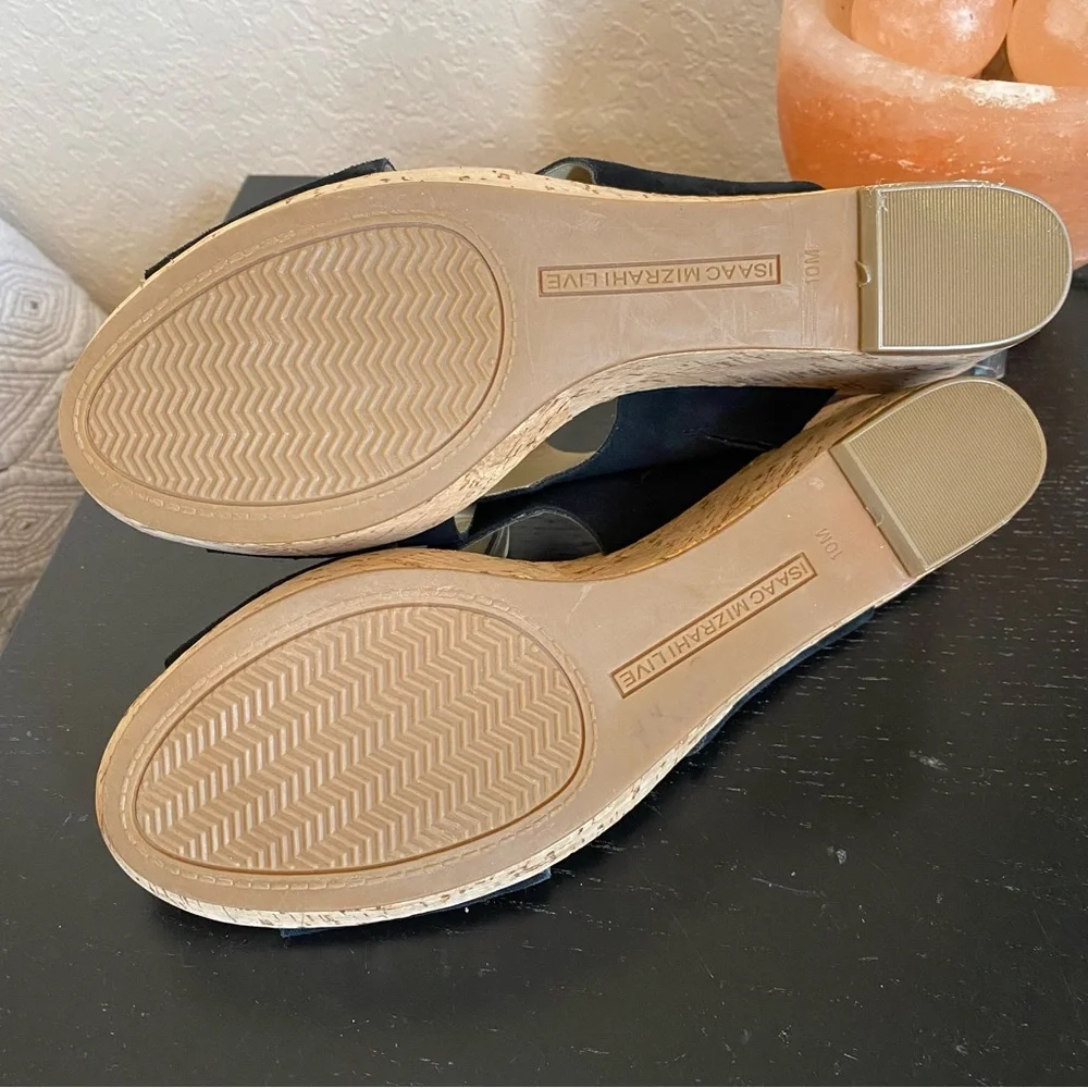 ISAAC MIZRAHI LIVE SLINGBACK CORK WEDGE SANDAL. MADDIE. BLACK SUEDE SZ 10 M
